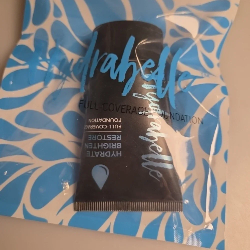 Belle‎ Beauty by Kim Gravel Hydrabelle Full Coverage Foundation Rich 1 oz